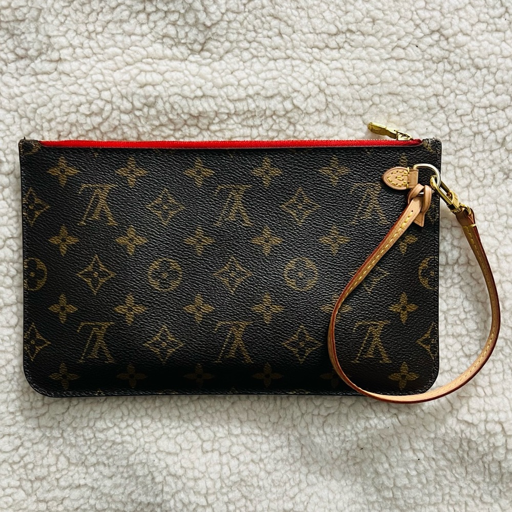Louis Vuitton Neverfull Monogram Pochette Pouch Wristlet Red